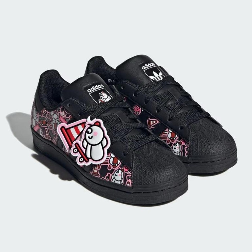 adidas black & pink james jarvis cartoon art 360
sneakers